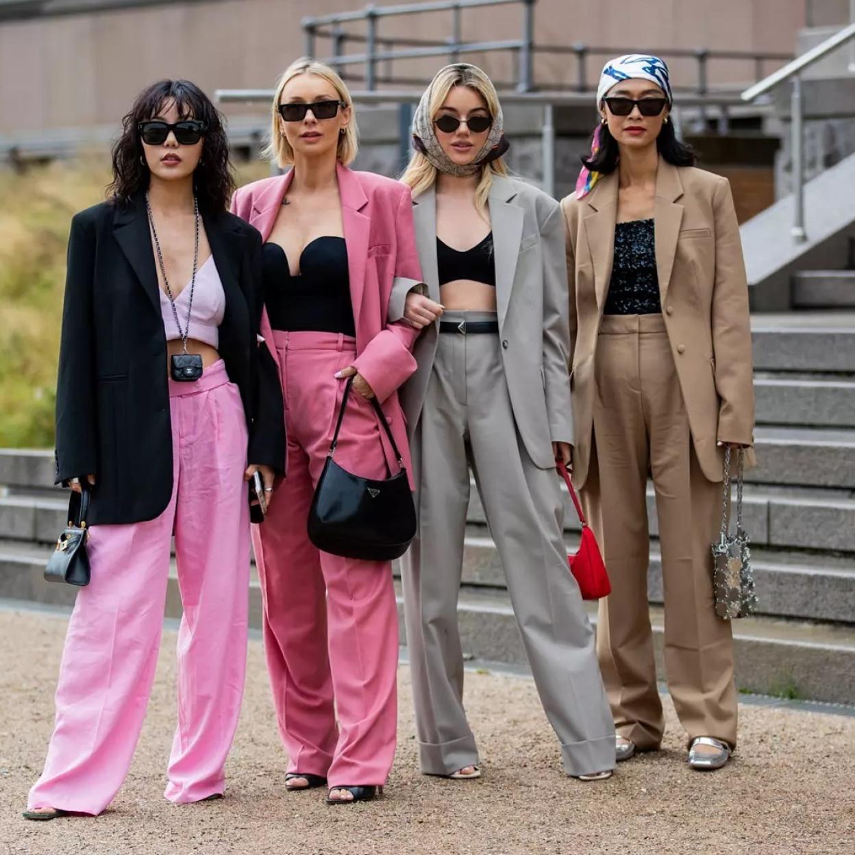 Pincha en la foto para ver tops lenceros perfectos para dar un aire nuevo a tus vaqueros. 