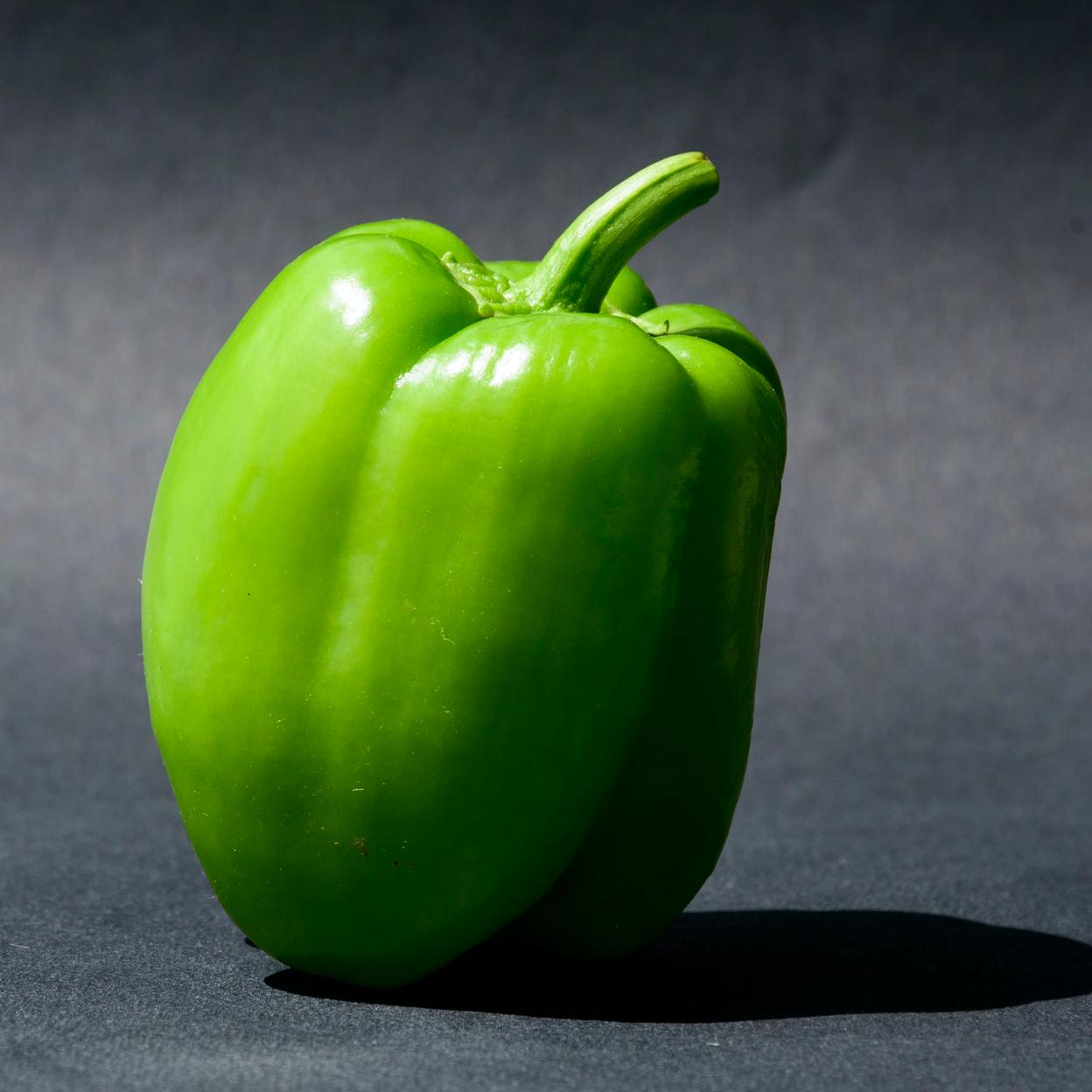 Cinco sorprendentes beneficios del pimiento verde que no te esperabas: mejora tu corazón y te ayuda a perder peso
