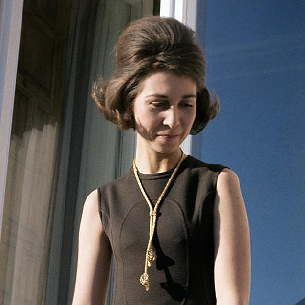 Miguel de Grecia, el tío de la reina Sofía que se convirtió en el príncipe escritor: huérfano, amante de la historia y amiguísimo de la emérita