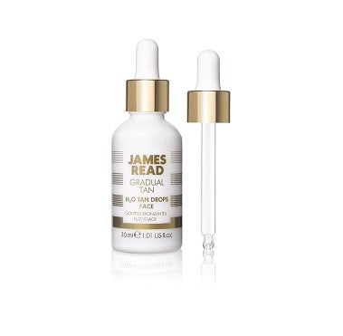 Si quieres alargas tu bronceado y seguir morena en otoño, este autobronceador gradual para el rostro de James Read es ideal. Porque solo tienes que mezclar unas gotitas en tu hidratante diaria y dejar que el colorcito suceda. Además, hidrata mogollón al llevar en su fórmula aloe vera, ácido hialurónico y vitamina E. Precio: 43 euros.