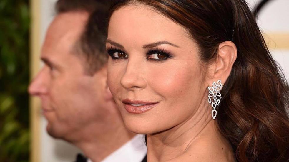 Jennifer López, Catherine Z Jones o Meghan Markle... Te desvelamos las cremas hidratantes favoritas de las famosas (desde el low cost hasta el lujo extremo)