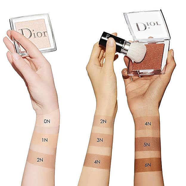Face & Body Powder-No-Powder, de Dior Backstage, está dispinible en diez tonos