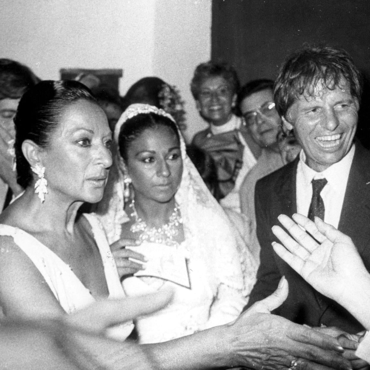 Si quieres descubrir diez cosas que no sabías de Lola Flores, pincha en la imagen.