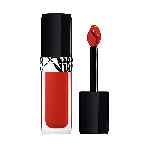 Rouge Dior Forever Liquid en el tono 999.