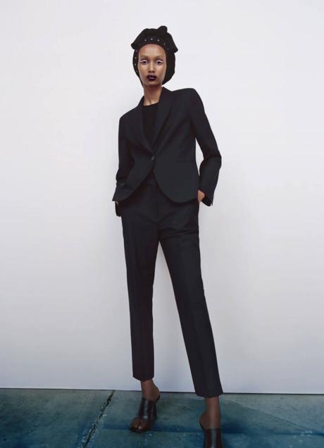 Imagen - El traje de Zara está formado por una blazer y un pantalón pitillo
