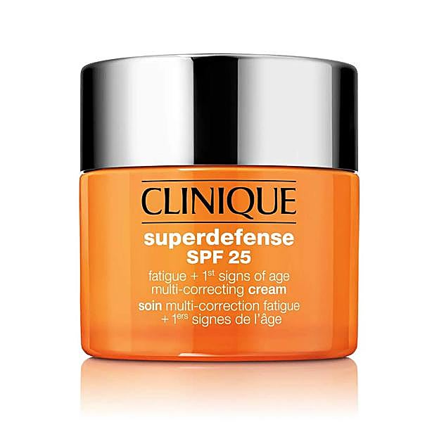 Imagen principal - Tónico Ready Steady Glow Daily AHA de REN / Clinique Superdefense SPF25 Anti-Ageing Moisturiser / Emma Hardie Vitamin C Intense Daily Serum