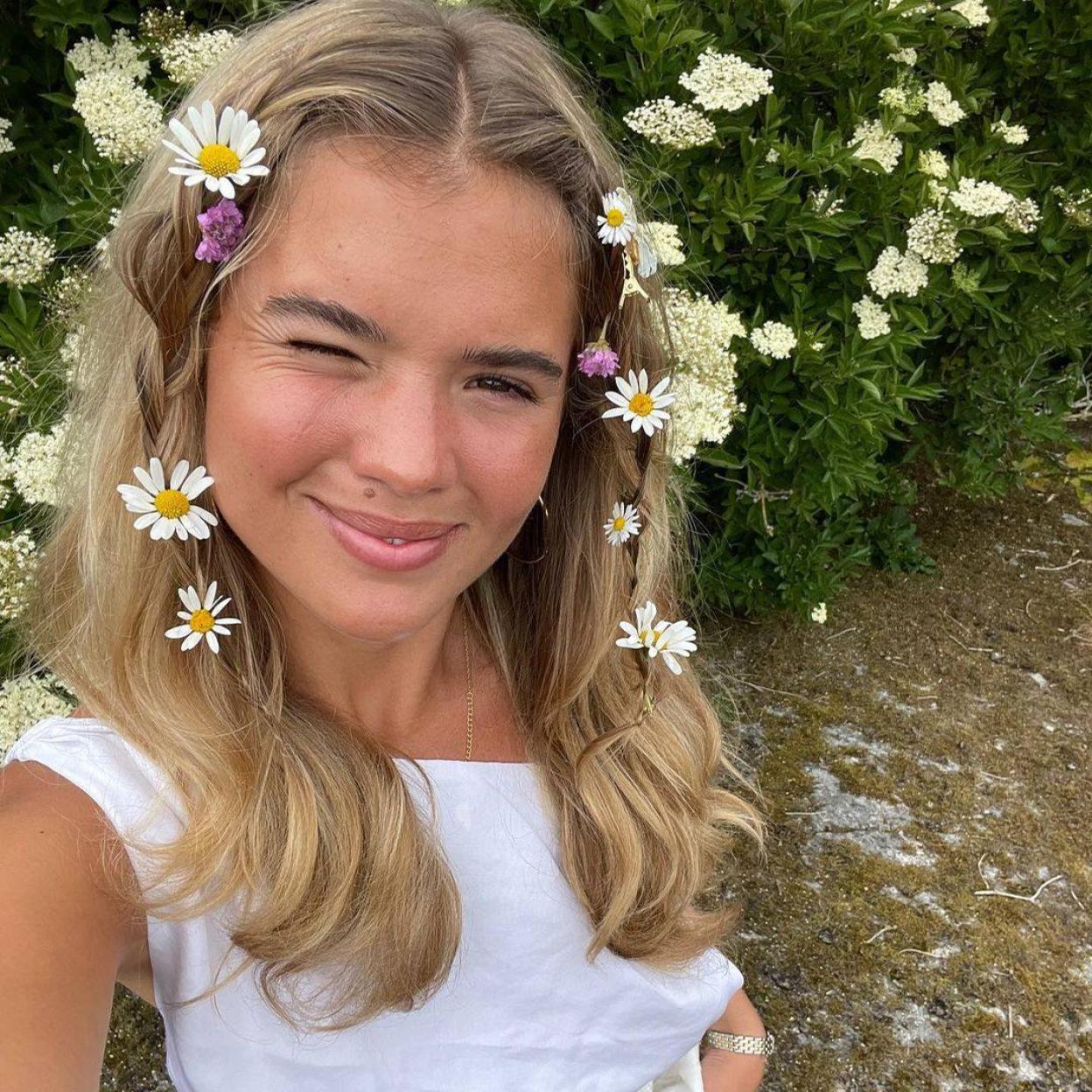 Pincha en la imagen para ver Cremas hidratantes antiedad de alta eficacia que restan años y que puedes comprar ya mismo en la farmacia online