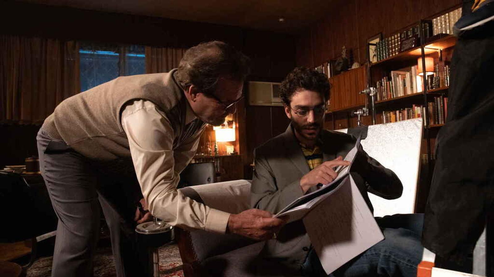 La primera serie producida por una plataforma independiente en Europa la crea y dirige Carlo Padial, acompañado de su inseparable guionista Carlos de Diego. El resultado de adaptar su novela son 6 episodios de 25 minutos con tintes autobiográficos sobre la terapia que siguió Padial junto a su peculiar y carismático psicoanalista cubano, Dr. Portuondo (Jorge Perugorría), y que cambió radicalmente su vida.