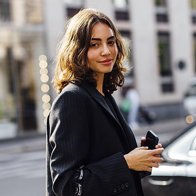 La importancia de las vitaminas antiedad para conseguir un cutis joven, terso y luminoso