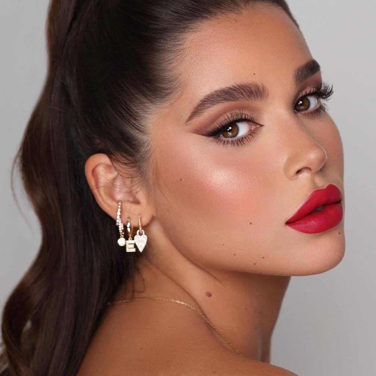 Pincha en la imagen para ver ¿Cejas rebeldes? Estos increíbles productos te ayudarán a domarlas y las tendrás tan perfectas que parecerá que te has hecho microblading