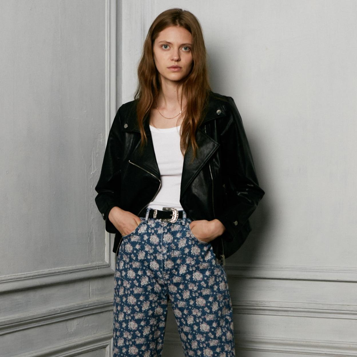 Pincha en la imagen para ver los 12 pantalones denim que mejor sientan y querrás llevar todo el otoño.