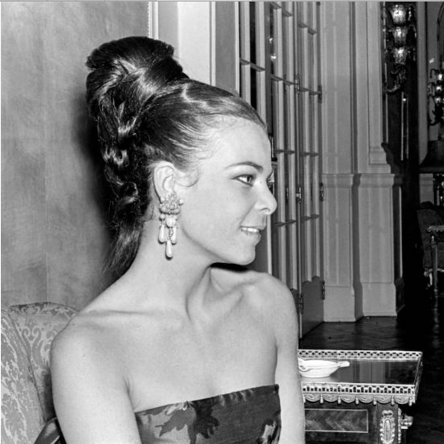 Pincha en la foto para ver todos los divorcios de parejas famosas perfectas que nos pillaron por sorpresa, incluidos Enrique Ponce y Paloma Cuevas.