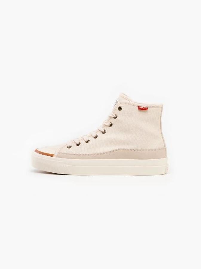 De Levi's (75 euros).