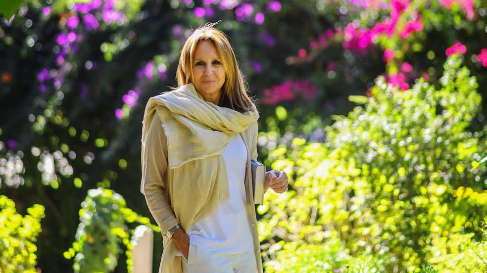 María Dueñas nos enseña los lugares de la ciudad de Tánger.