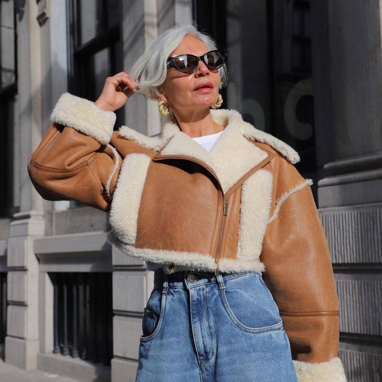 Pincha en la imagen para ver Las compras de la semana: De los vestidos de noche de Zara que te convertirán en la reina de la fiesta al bolso todoterreno que no te quitarás en todo el invierno