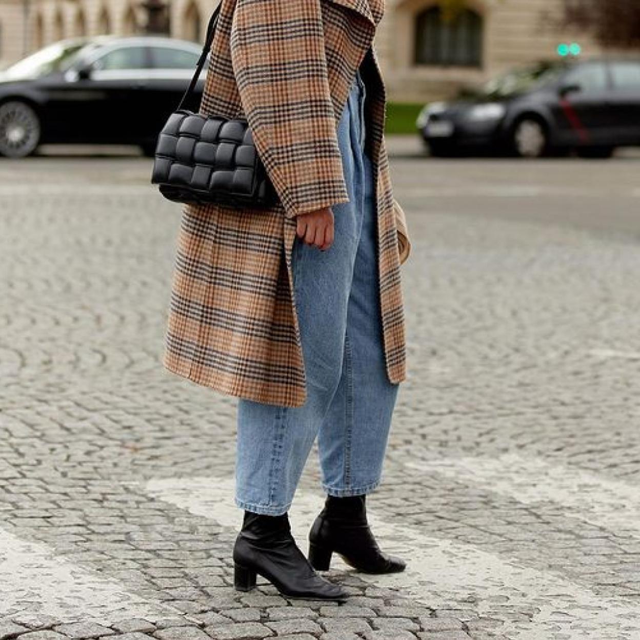 Pincha en la imagen para ver 10 botas de diseño elástico perfectas para unirte a la tendencia. 