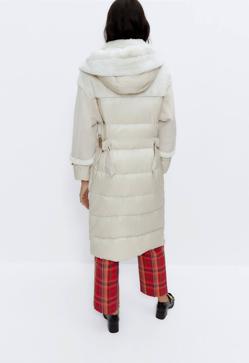 Imagen secundaria 2 - El abrigo definitivo de este otoño-invierno es una parka camel acolchada con pelo super sofisticada