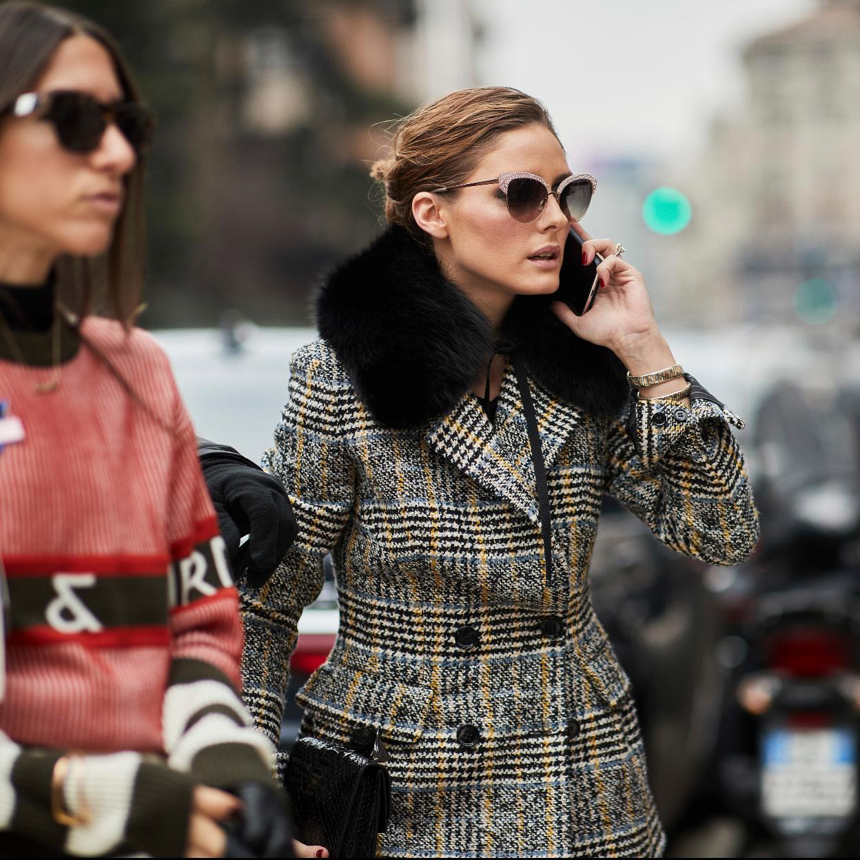 La blazer más elegante y favorecedora del momento es de Zara y estamos seguras de que va a arrasar (porque eleva todos los estilismos)