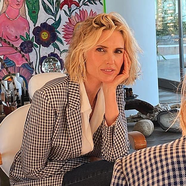 Qué corte de pelo elegir a partir de los 50: el long bob del último cambio de look rejuvenecedor de Judit Mascó lo tiene todo