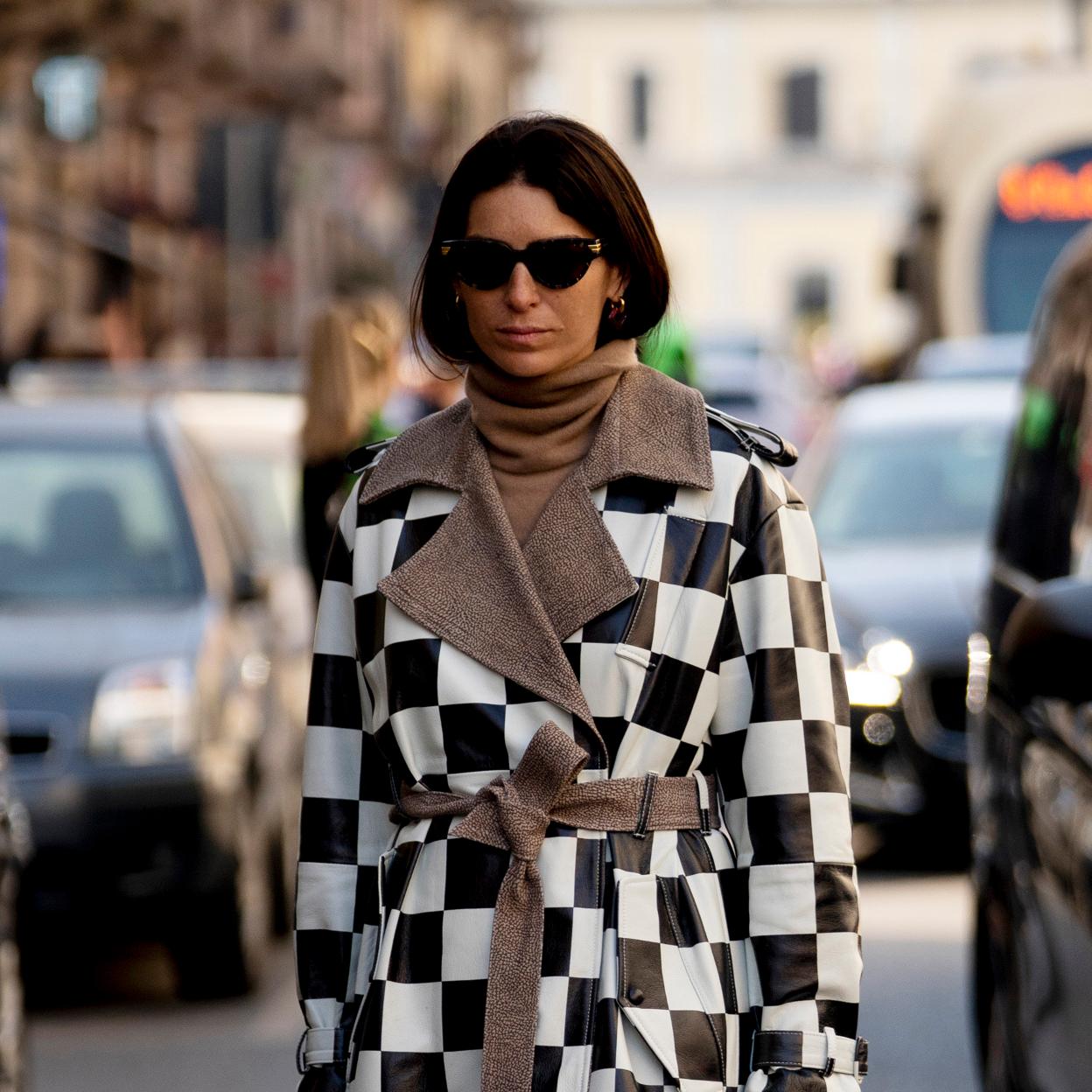 Efecto pelo y estampado damero: la cazadora más original y calentita de la temporada está en H&M