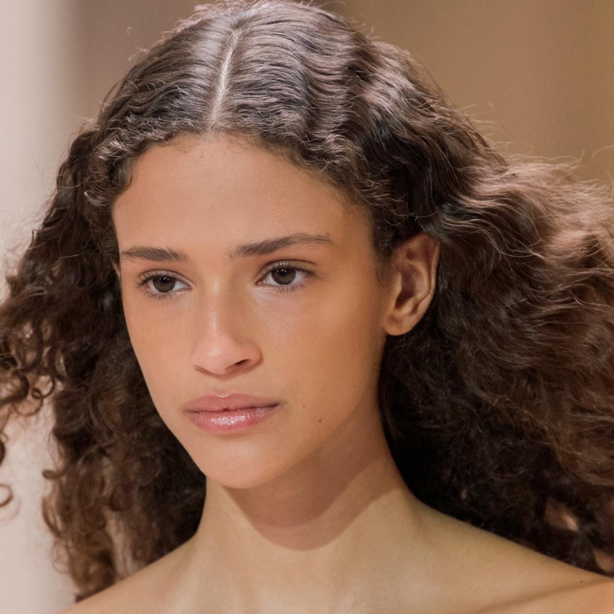 Pincha en la imagen para conocer los ocho 'superfoods' que te ayudarán a deshacerte del acné. 