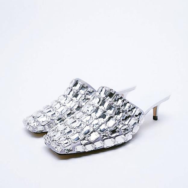 Imagen principal - Zapatos de fiesta con tacón cómodo para disfrutar toda la noche sin perder el glamour