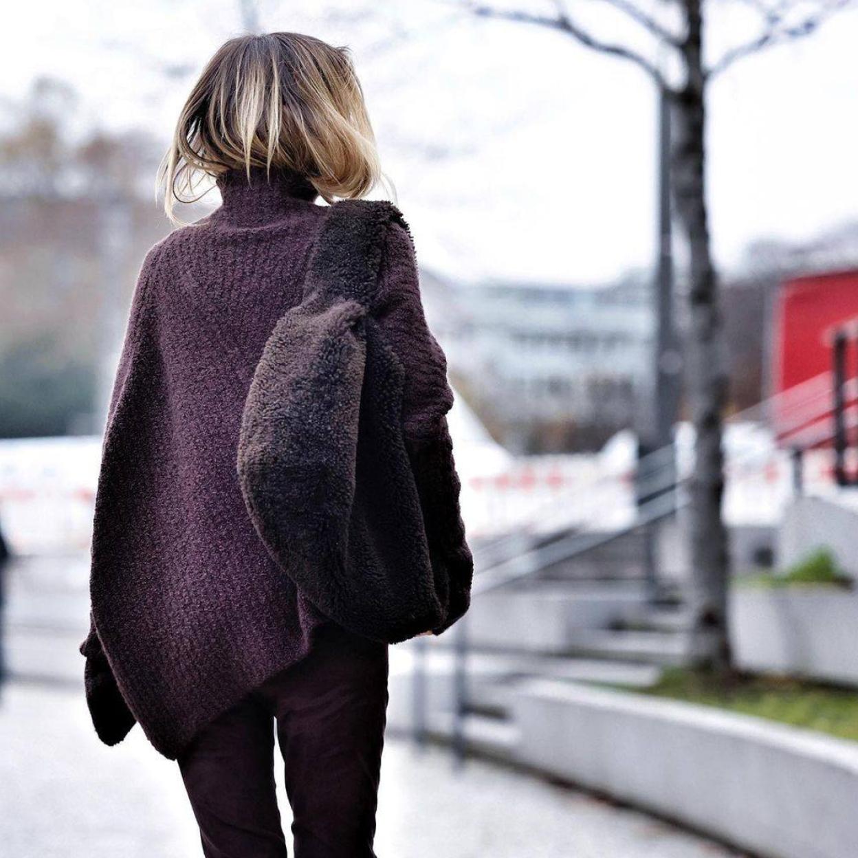 Pincha en la foto para ver 11 abrigos bonitos y espectaculares que ya hemos fichado para comprarnos en rebajas