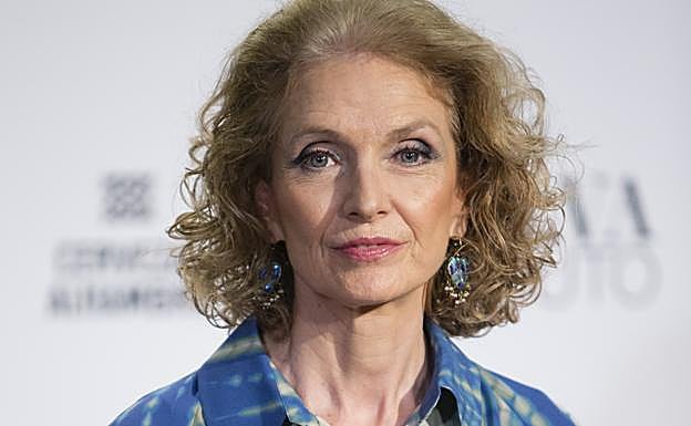 Pilar González de Gregorio, la hija de la duquesa roja.