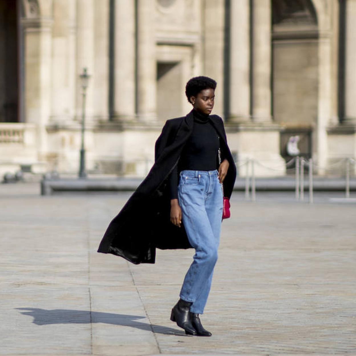 Pincha en la foto para ver 11 abrigos bonitos y espectaculares que ya hemos fichado para comprarnos en rebajas