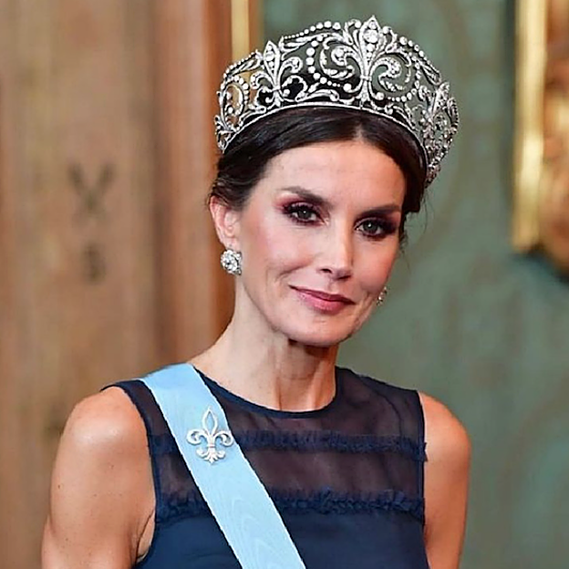 Así se ha convertido Letizia en la mujer más poderosa de la Casa Real: el ascenso de la reina en cuatro fotos clave que marcan un antes y un después