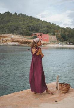 Imagen secundaria 2 - Looks de verano: 1. Ester Bellón. 2. Jessie Kass. 3. Miren Alós. 