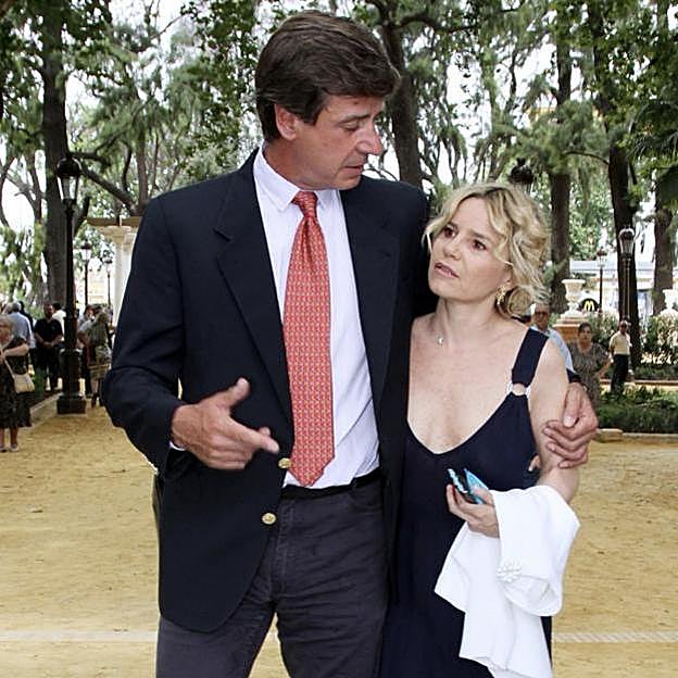 Mientras Cayetano MArtínez de Irujo parece haber hecho las paces con su hermana Eugenia, parece que las tensiones continúan con sus hermanos.