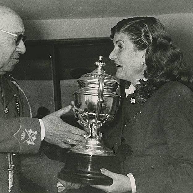 Así fue la vida de la primera duquesa roja, Luisa María Narváez: combativa, monárquica, antifranquista y con una vida llena de tragedias y penurias