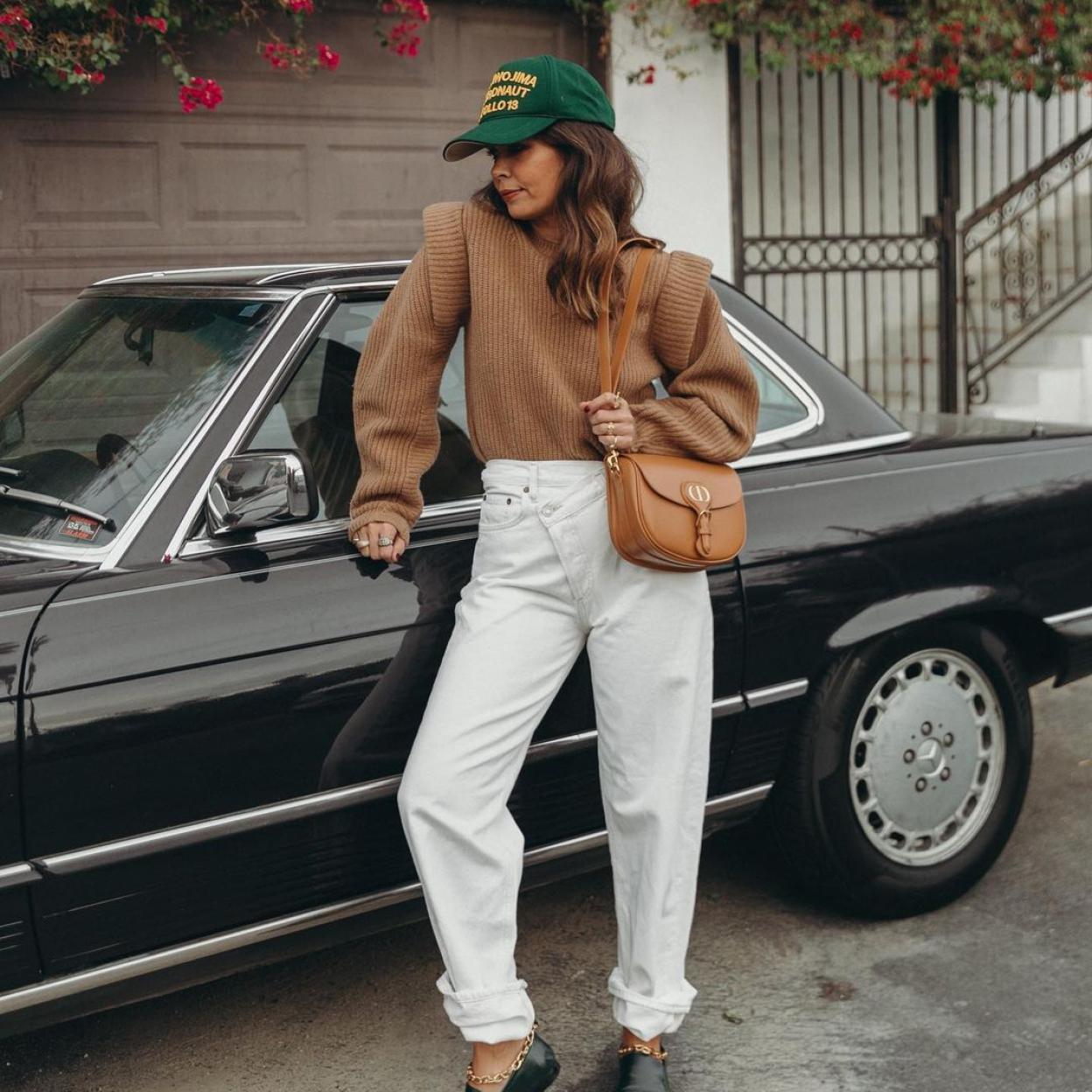 Pon un jersey camel en tu vida y asegúrate una prenda infalible con cualquier pantalón o falda