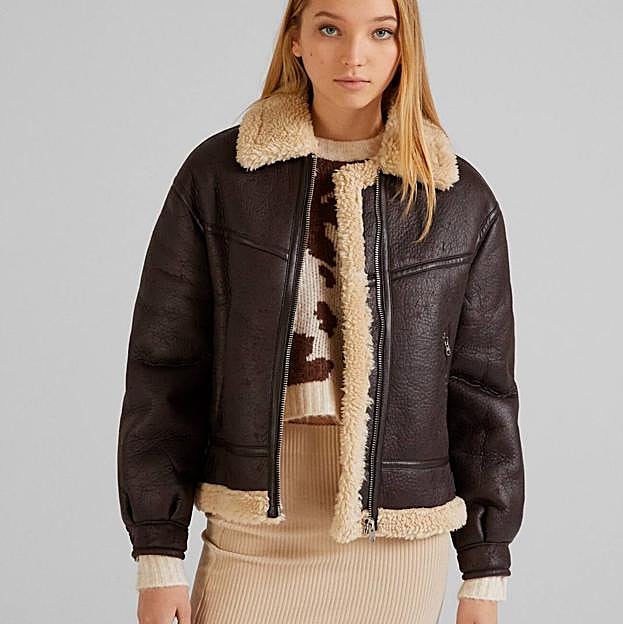 Imagen principal - Abrigo, chaqueta o chaleco: las prendas de doble faz más estilosas, bonitas y calentitas que debes añadir a tu lista de deseos para rebajas