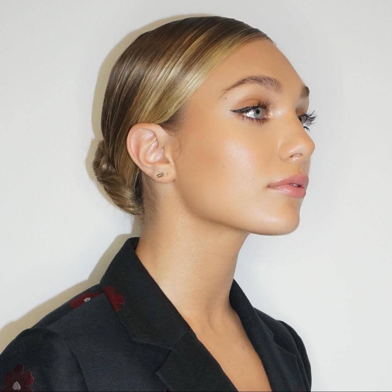 Pincha en la imagen para ver Cremas para cuello y escote que ayudan a recuperar la firmeza y acabar con las arrugas