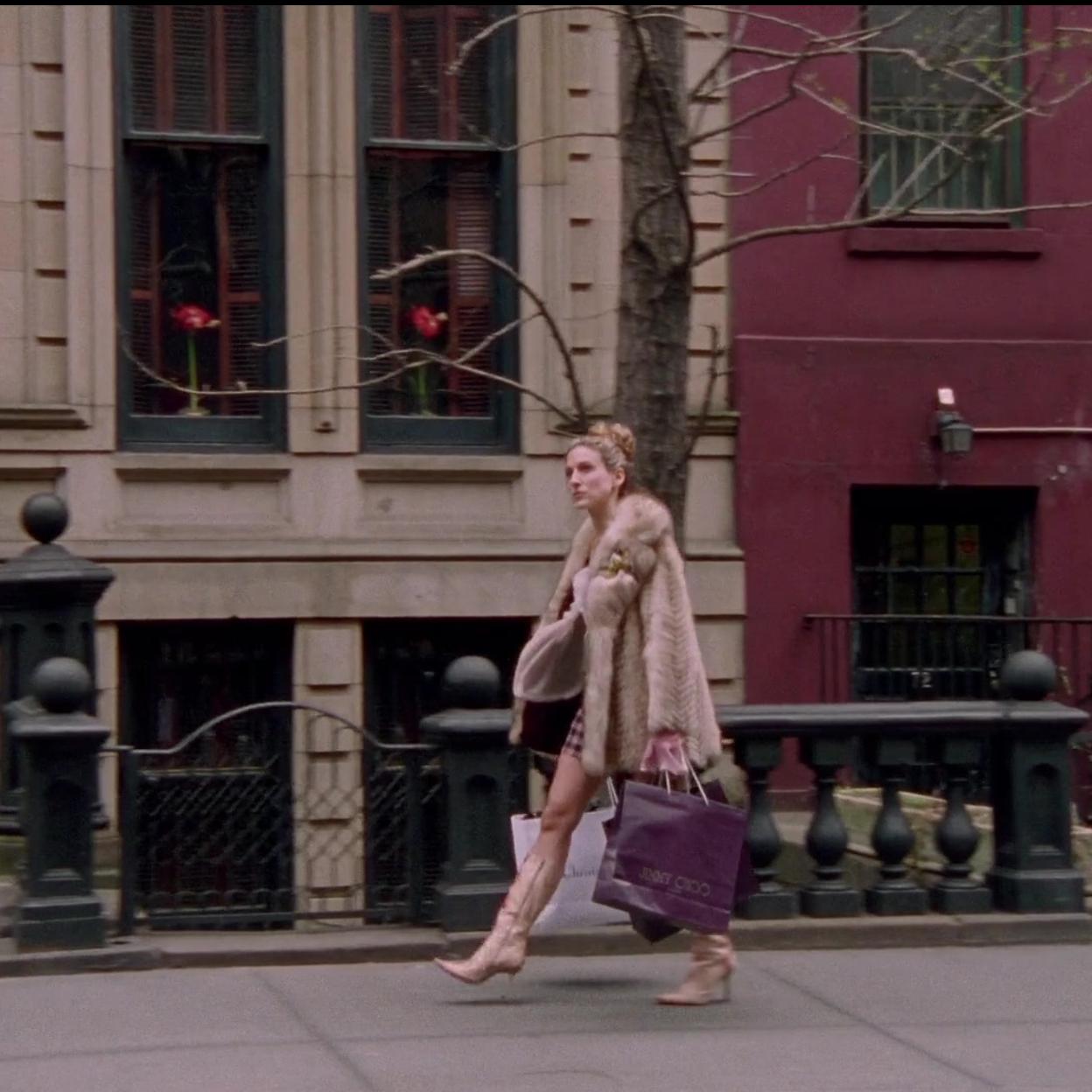 Cuándo empiezan las rebajas de invierno en Zara y por qué este año Mango, H&M y hasta El Corte Inglés han adelantado sus mejores ofertas y descuentos