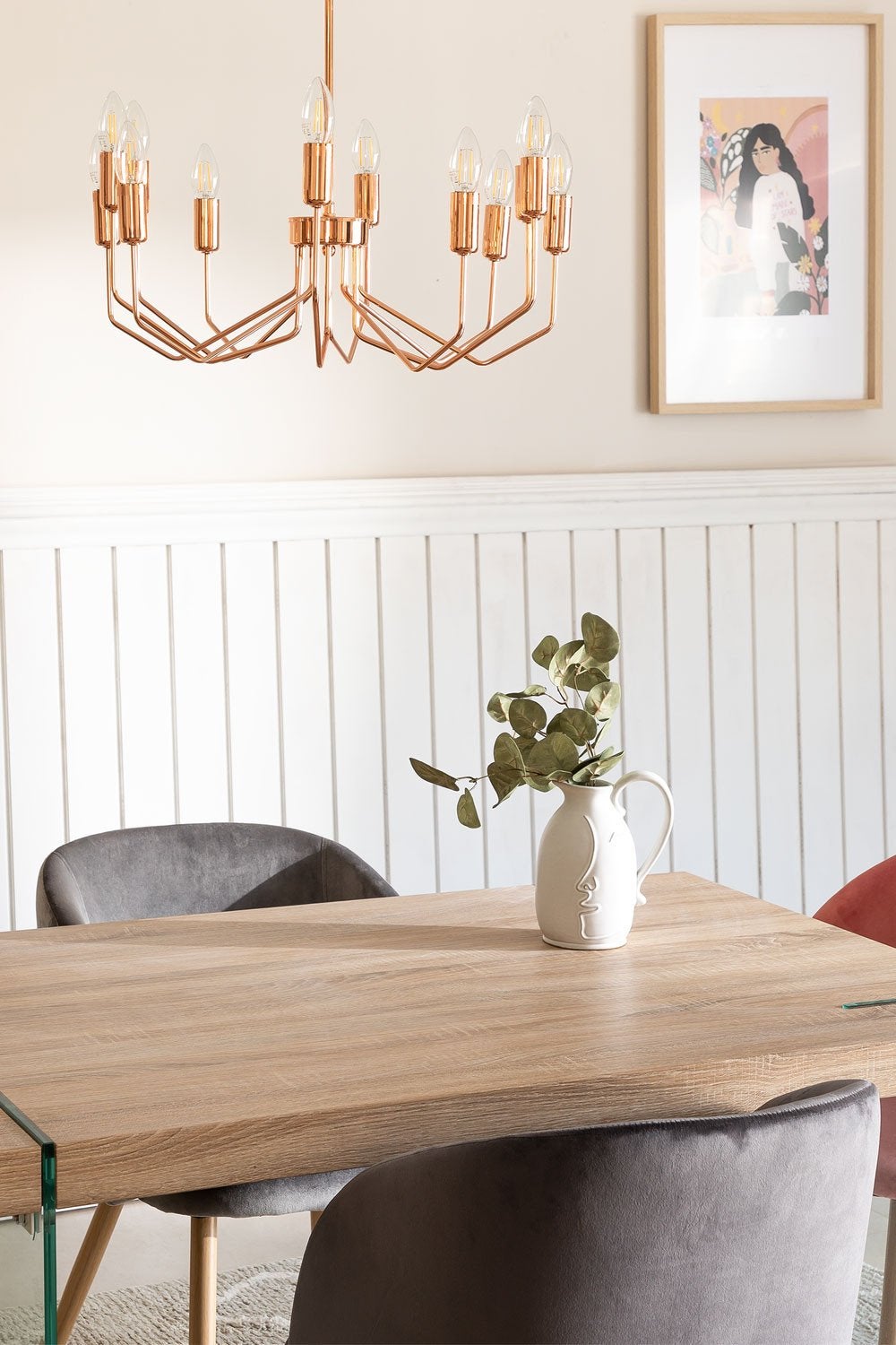 Tu comedor y tu salón merecen una nota de diseño como esta original lámpara de araña de estilo vanguardista de Sklum, rebajada de 299 a 149 euros.