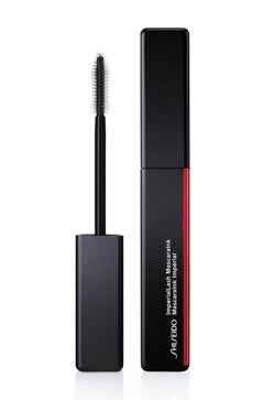 Imagen secundaria 2 - Eyeliner difuminado: el truco para levantar el párpado caído del maquillador de las famosas con un maquillaje antiedad muy fácil