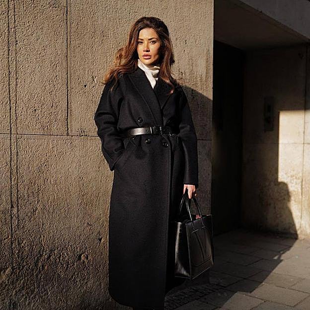Un abrigo con cinturón es el truco infalible para marcar la silueta y estos son los más bonitos de las rebajas de invierno