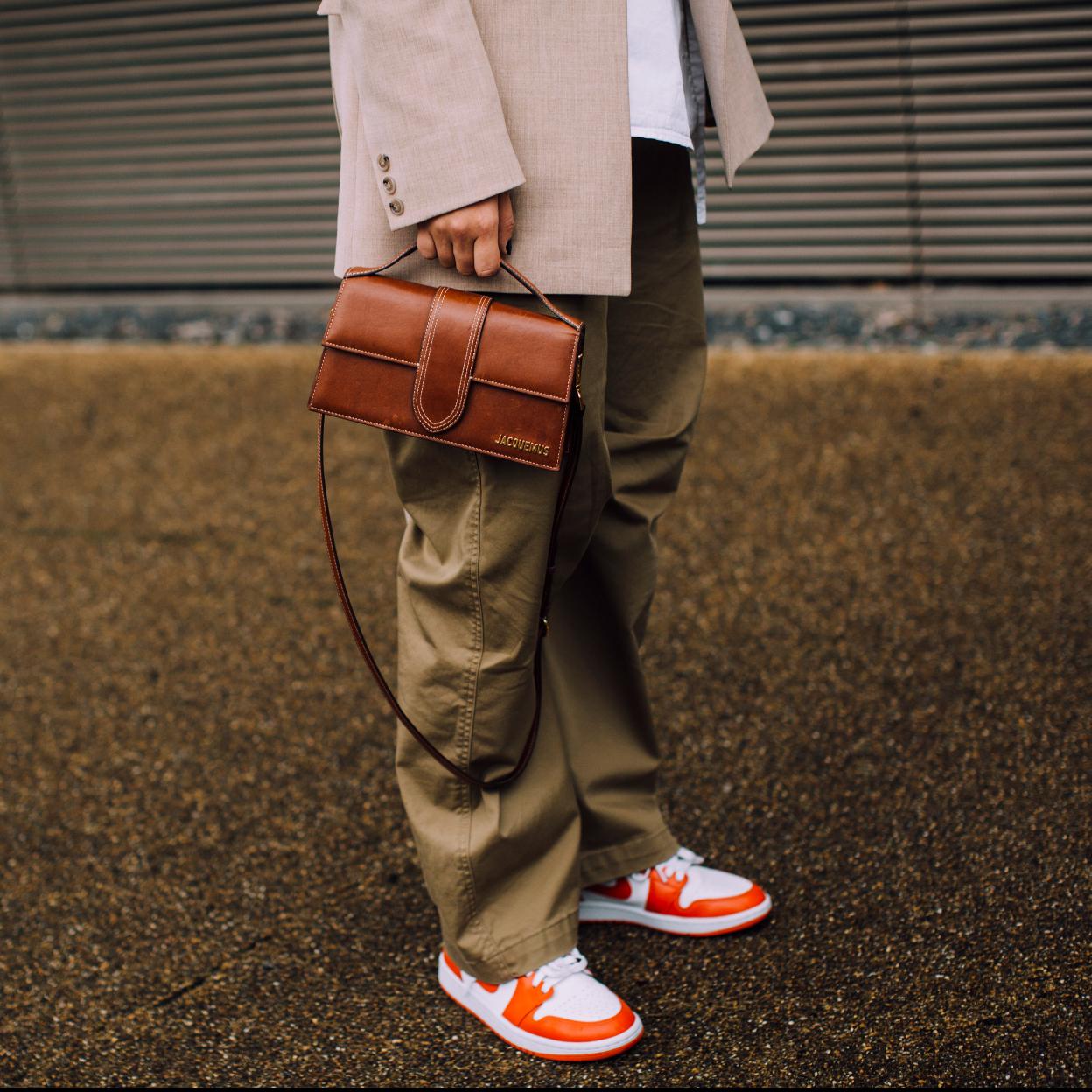 Pincha en la imagen para ver las botas cowboy más bonitas (y baratas) que están en Stradivarius.