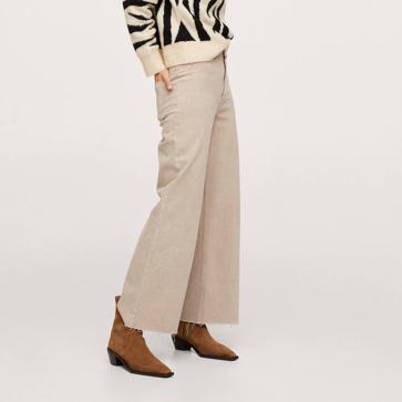 Imagen secundaria 1 - El tejido elástico permite lucir tipazo