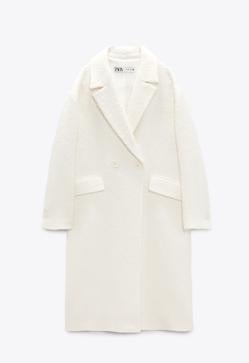 Imagen secundaria 2 - Abrigo largo cruzado en color crudo de la nueva coleccion de primavera de Zara (99,99 euros) 