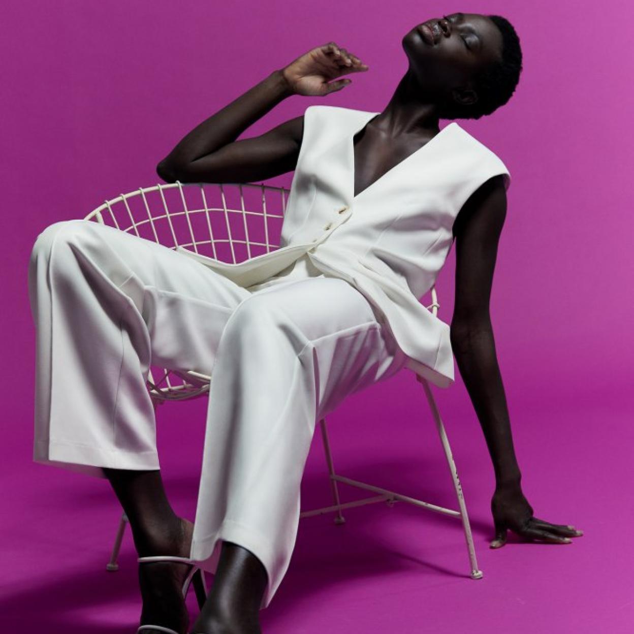 Los total looks son una de las tendencias clave de la próxima temporada y Sfera tiene los más bonitos. Pincha en la imagen para descubrir otras novedades que no puedes perderte. 