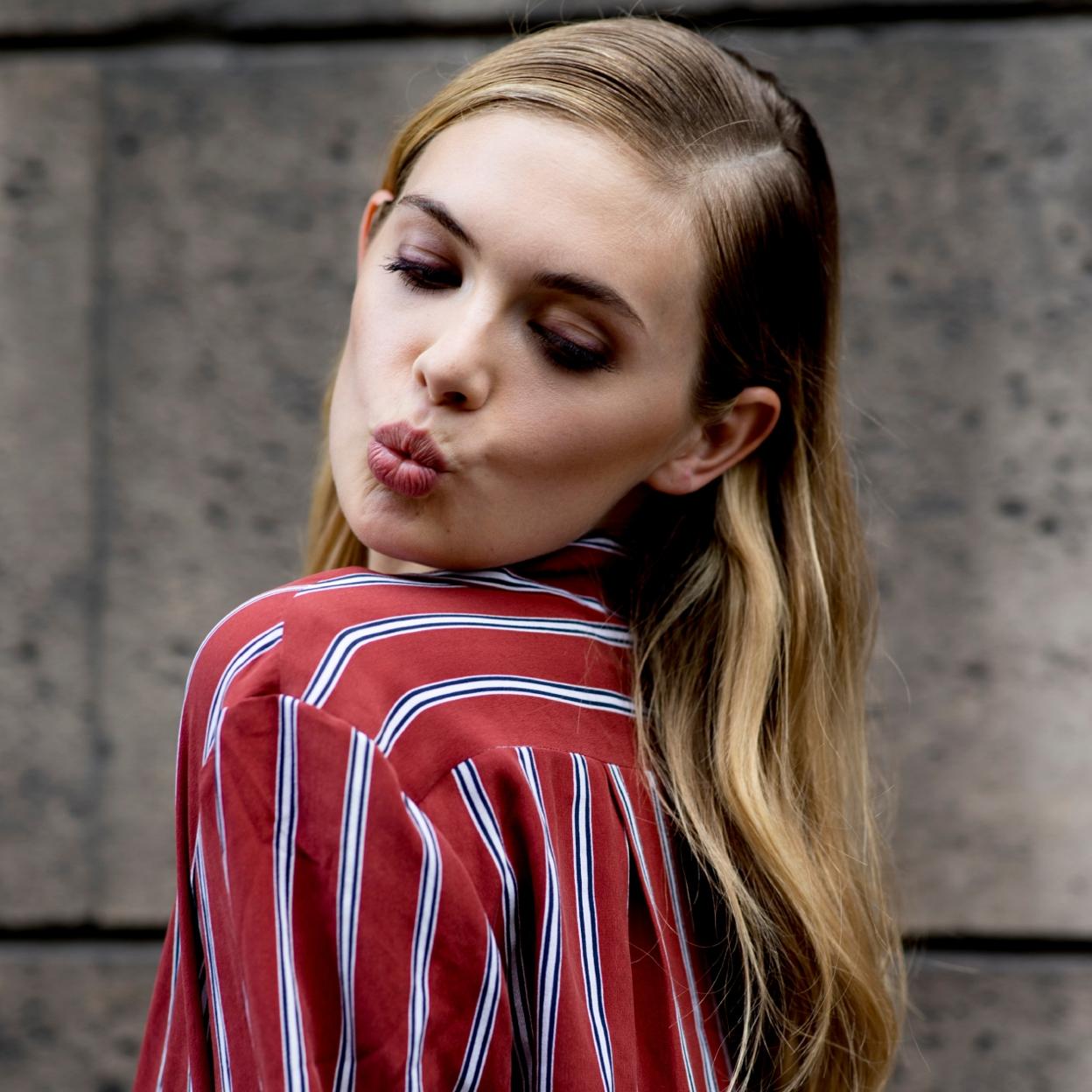 Pincha en la imagen para conocer los tónicos faciales imprescindibles para tratar la piel mixta. 