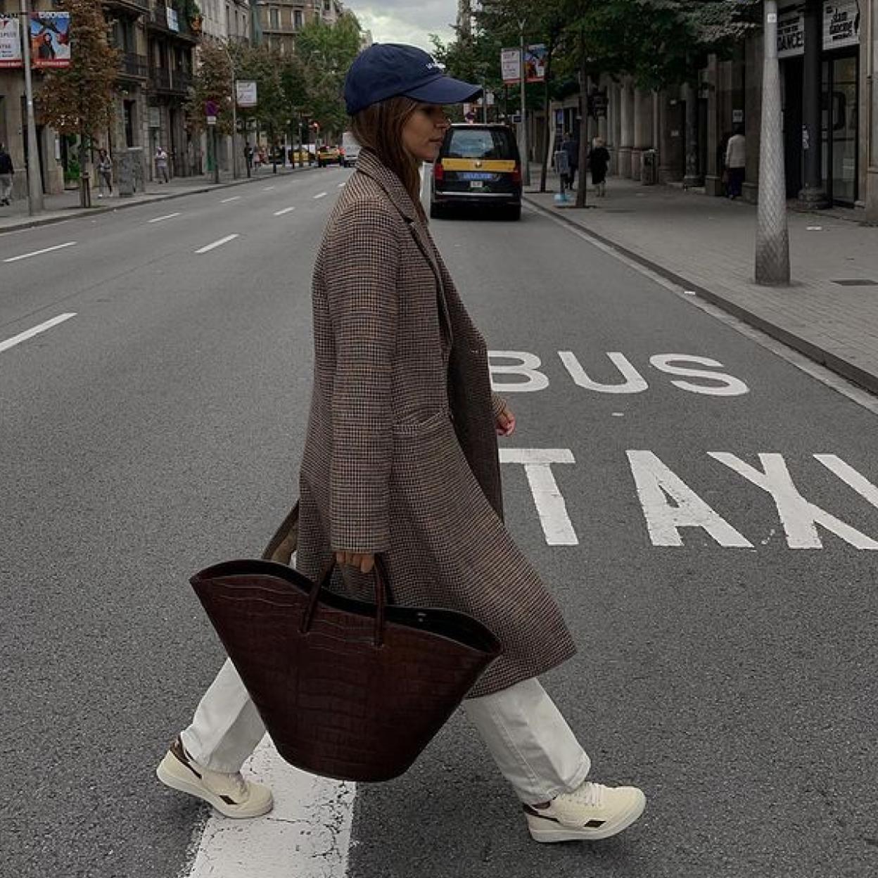 Pincha en la imagen para ver las zapatillas abotinadas más cómodas con las que ir calentita y estilosa esta temporada.