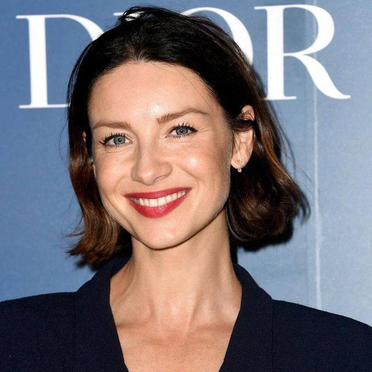 Pincha en la imagen para ver 10 bases de maquillaje de acabado natural súper ventas que lo disimulan todo: de arrugas y manchas a granitos y rojeces