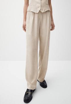 Imagen secundaria 2 - Las piezas del traje de pana están rebajadas a 49,95 €, 89,95 € y 39,95 €