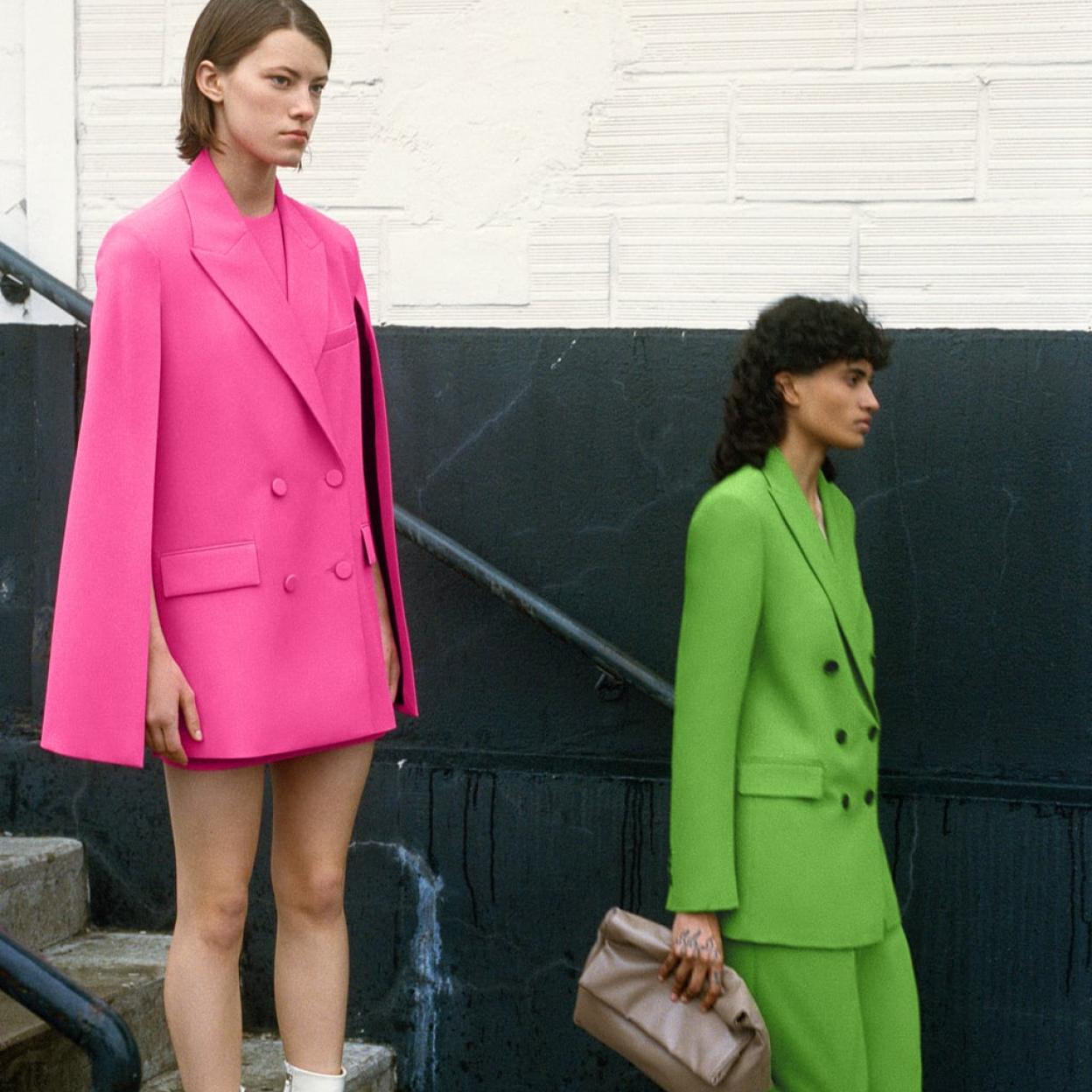 La nueva colección de primavera de Zara llega cargada de looks elegantes repletos de color. Descubre otras propuestas que llevarás sin parar los próximos meses. 