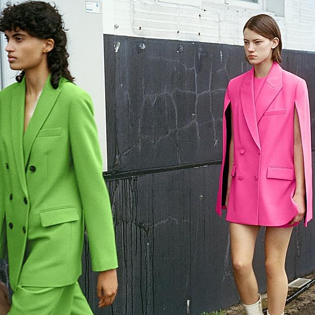 Imagen principal - Esta americana-vestido de color rosa es una de las piezas más sofisticadas de las novedades de primavera de Zara y puede ser tuya por 79,99 euros. 